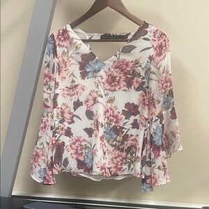 White House Black Market Floral V-Neck Blouse